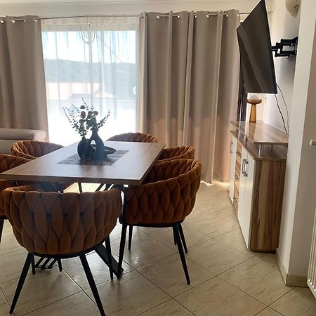 Piano Apartment Lopar Luaran gambar