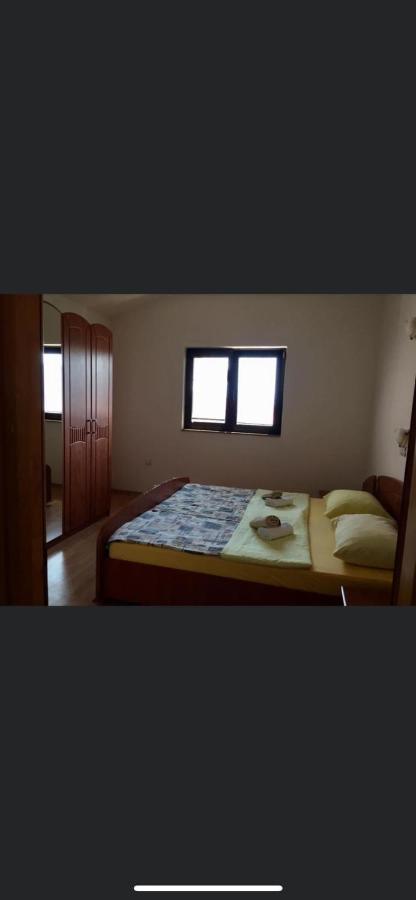 Piano Apartment Lopar Luaran gambar